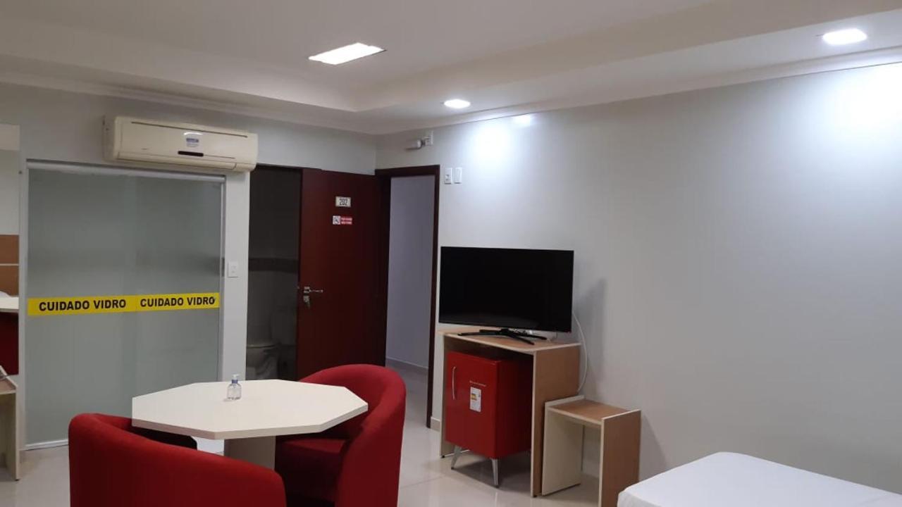 Hotel Coimbra Tucuruí Екстериор снимка
